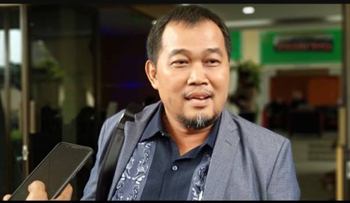 Boyamin Saiman : Aparat Penegak Hukum Harus Keroyok Koruptor Tambang