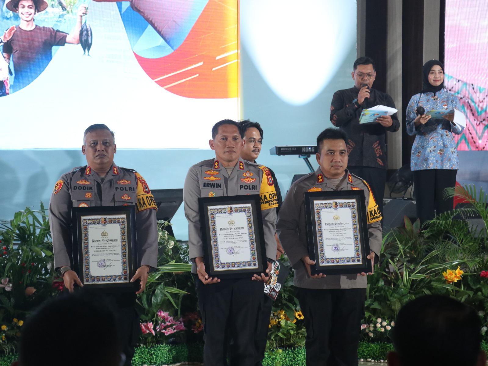 Keberhasilan Polres Bone Dalam Pengelolaan Anggaran Diakui Dengan Penghargaan
