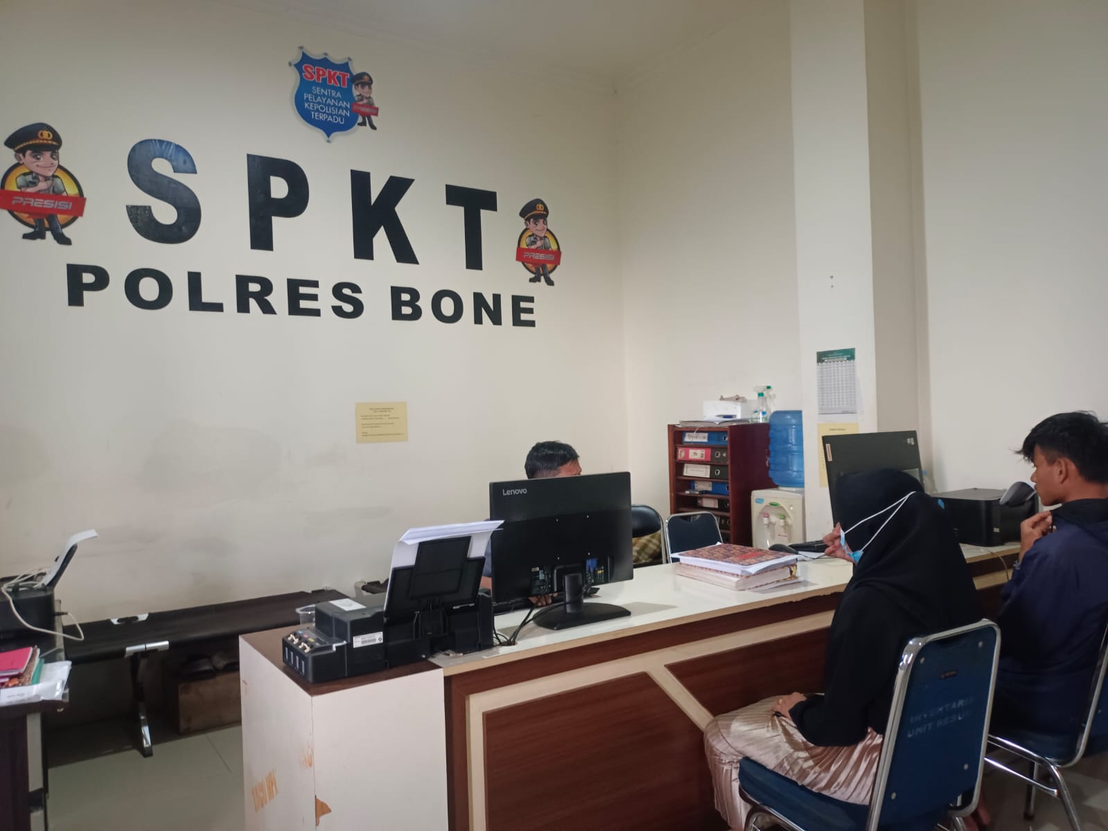 Korban Dugaan Persetubuhan Anak Di Bawah Umur Resmi Laporkan Mantan Bosnya Di Polres Bone