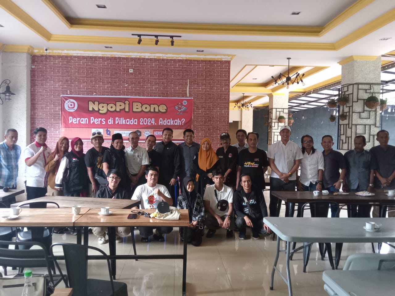 Menjaga Integritas Pemilu, Ngopi Bone Kupas Peran Strategis Pers Dalam Pilkada 2024