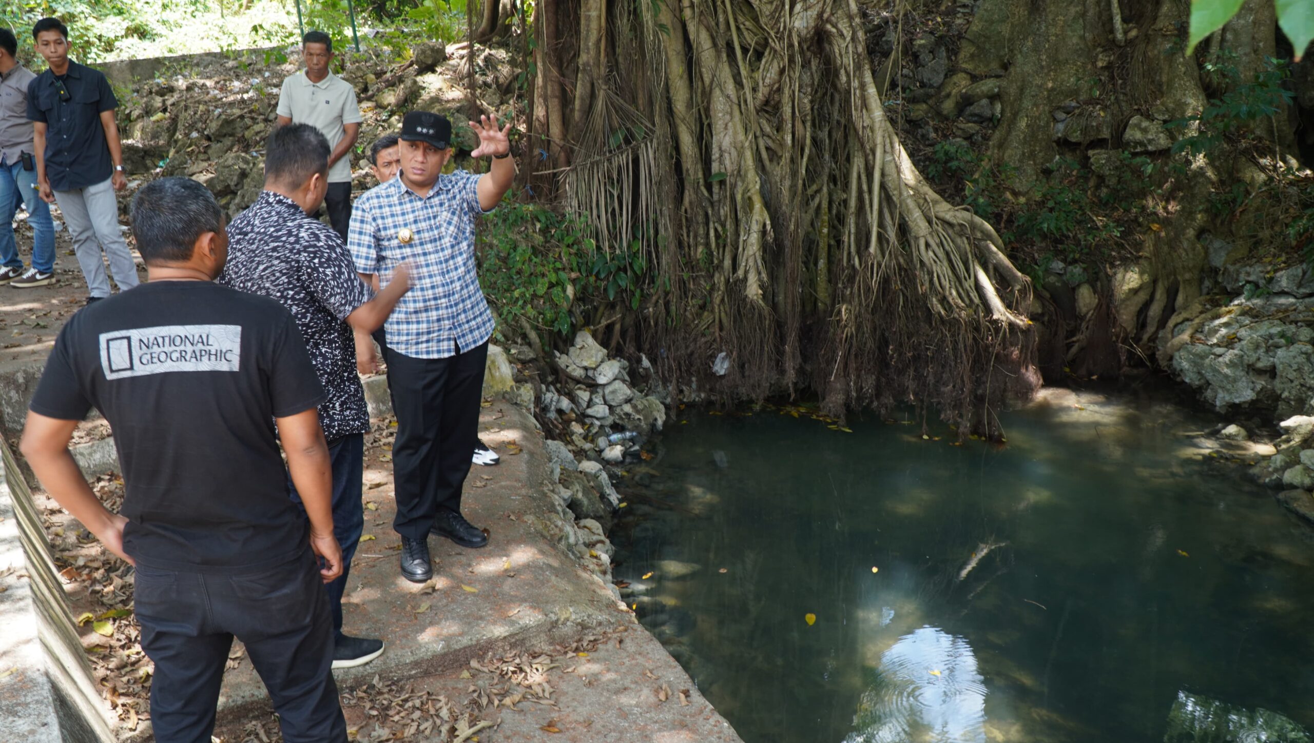 Penggundulan Hutan Dan Tambang Picu Krisis Air Di Bone, Pj Bupati Tinjau Langsung Sumber Air Pdam Di Tengah Musim Kemarau
