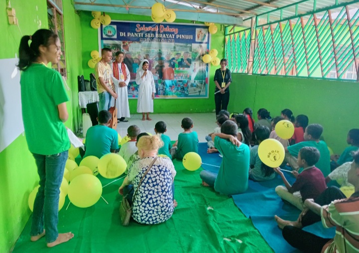 Sekami St. Antonius Padua Sasi Berbagi Kasih Wujud Empati Dan Kasih Sayang