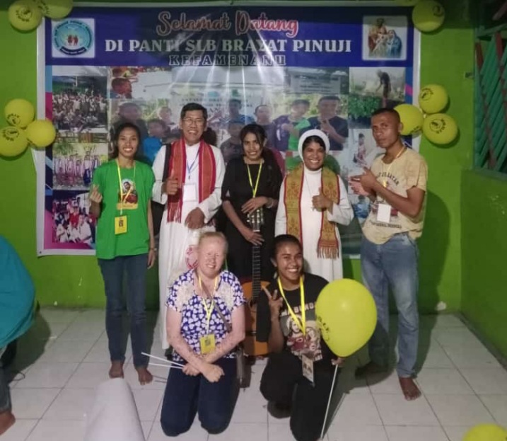 Sekami St. Antonius Padua Sasi Berbagi Kasih Wujud Empati Dan Kasih Sayang