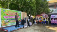 Belajar Wirausaha Di Usia Dini, Siswa Sdn 22 Jeppe'E Tawarkan Produk Kreatif Di Hari Pengusaha Cilik