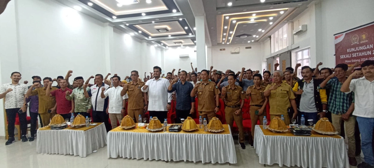 Andi Amar Di Tengah Rakyat, Hangatnya Halal Bihalal Dan Aspirasi Dari Tanah Bone