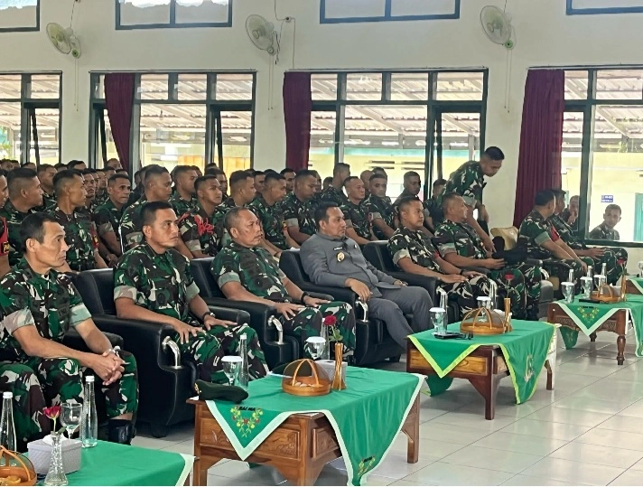 Bupati Ttu Tanamkan Semangat Budaya Kepada Prajurit Tni: “Datang Sebagai Penjaga, Pulang Sebagai Keluarga”