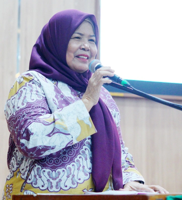 Hj. Andi Rasna, Kandidat Kuat Ketua Pgri Bone, Dari Guru Honorer Hingga Pemimpin Perempuan Inspiratif