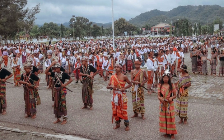 Tarian Kolosal 1.500 Pelajar Ttu, Simbol Kolaborasi Dan Semangat Pendidikan Tanpa Sekat