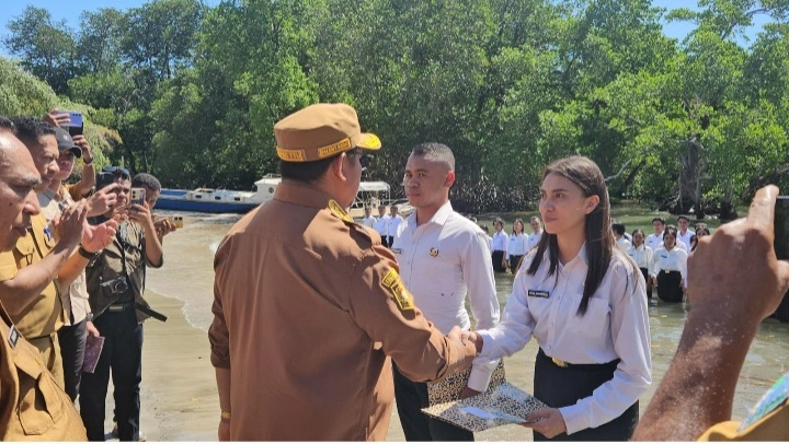 Dari Pantai Wini Humusu, Bupati Ttu Ajak Cpns Tinggalkan Zona Nyaman