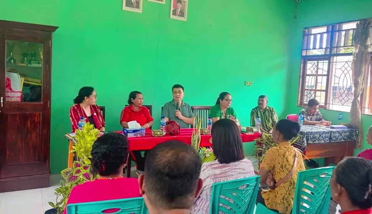 Gregoris Brechmans Alisiono Donasikan Tanah Untuk Slbn Benpasi