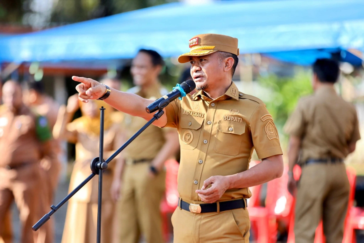 Bupati Bone Copot Kepala Sekolah Nakal, Tegaskan Komitmen Bone Berkeadilan