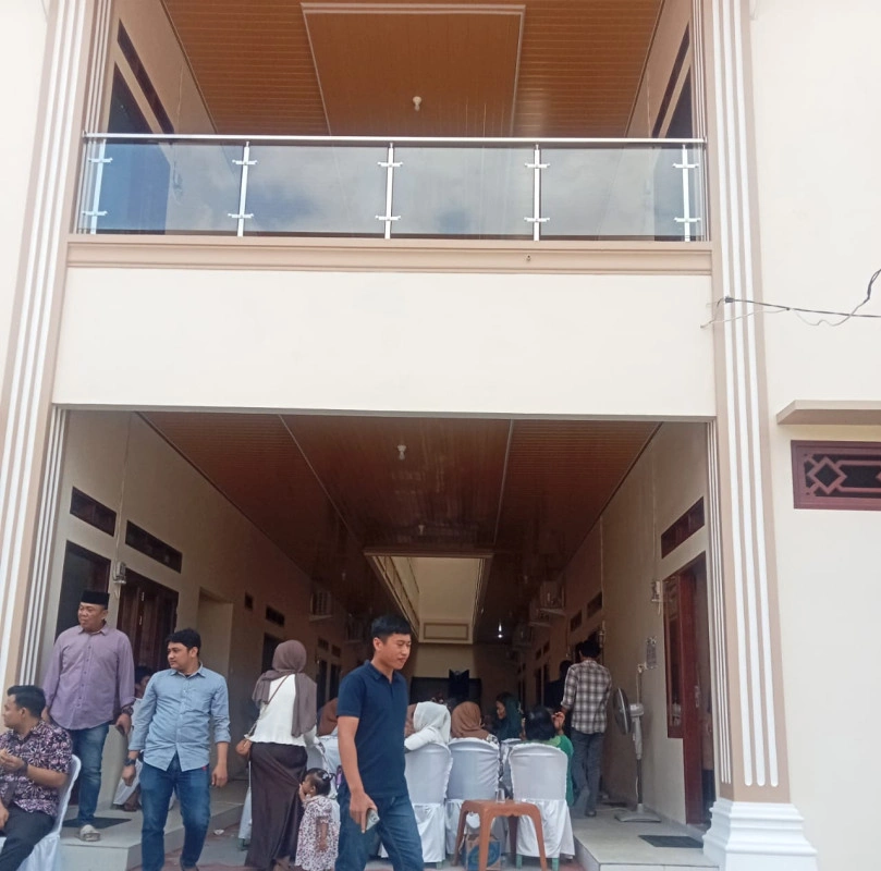 Sosok Di Balik Megahnya Gedung Pondok Nsr