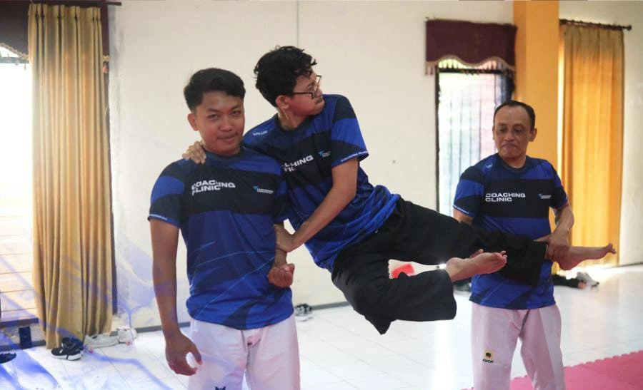 Ratusan Taekwondo Se-Jatim Ikuti Coaching Clinic Jatim Hebat 2025