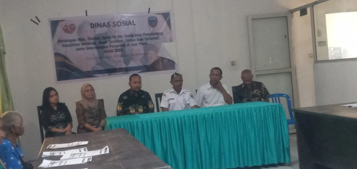 Dinas Sosial Ttu Gandeng Bri Bagikan Buku Tabungan Dan Kartu Atm Bagi Penerima Pkh