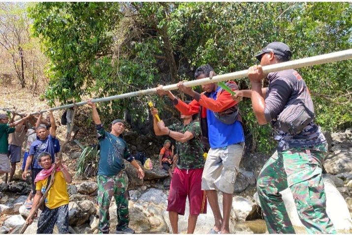 Kodim 1618/Ttu Wujudkan Akses Air Bersih Untuk Warga Dusun Banu 