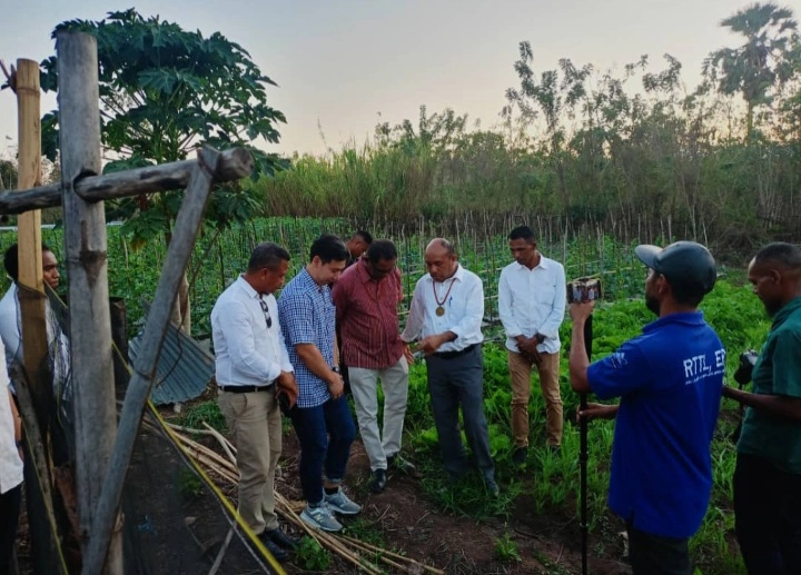Presiden Raeoa Minta Kolaborasi Dengan Farm Surya Menelusuri Inovasi Budidaya Mawar