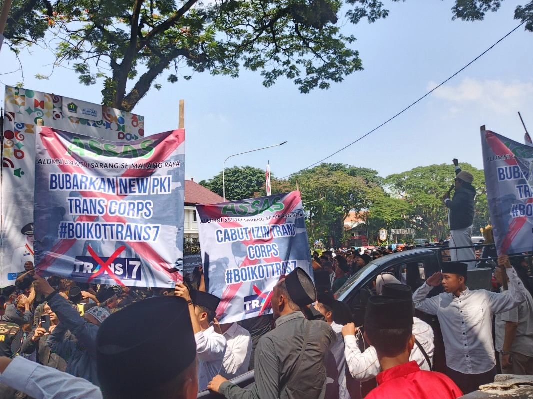 Ratusan Perwakilan Alumni Pesantren Se-Malang Raya Kecam Tayangan Trans7 Yang Lecehkan Pesantren