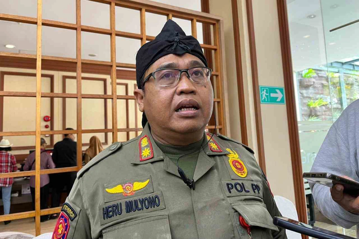 Satpol-Pp Kota Malang Beri Diskresi Ke Minimarket Baru Di Jalan Joyo Agung