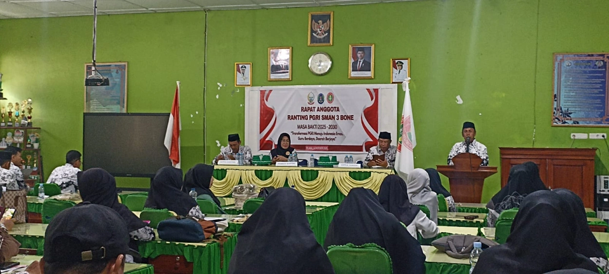 Transformasi Pgri Menuju Indonesia Emas, Semangat Baru Dari Sman 3 Bone, A. Abd. Gaffar Suarakan Keresahan Guru Dan Harapan Untuk Pgri