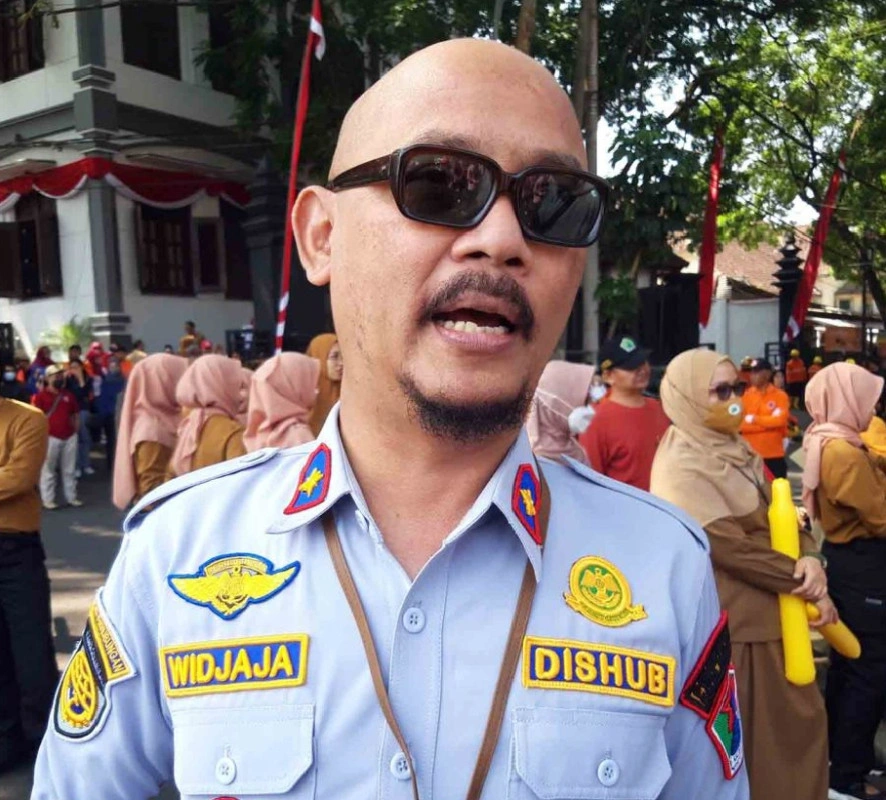 Trotoar Jembatan Brantas Amblas, Dishub Kota Malang Lakukan Pengalihan Arus?