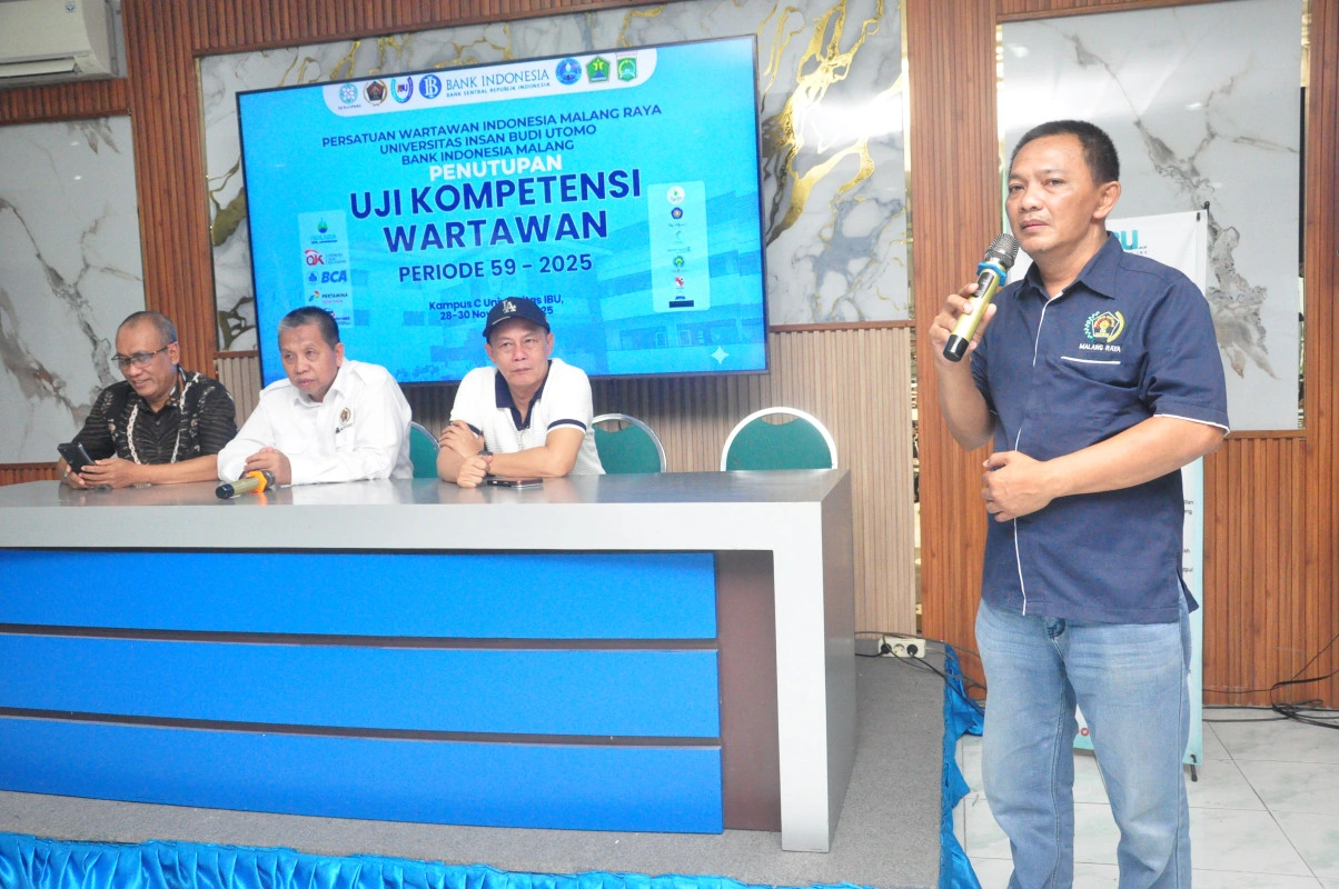 Rektor Uibu Malang Tutup Ukw Angkatan 59 Pwi Malang Raya, 30 Wartawan Dinyatakan Kompeten