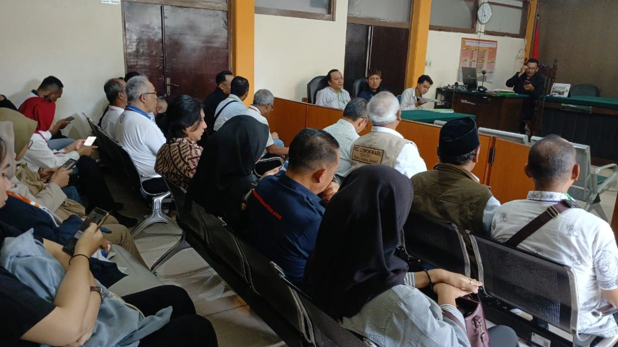 Sidang Perdana Perkara Griya Shanta Didukung Ratusan Aksi Masa, Tergugat Mangkir