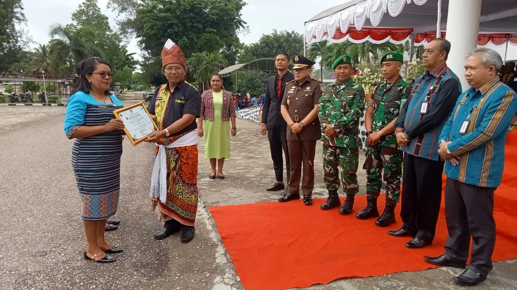 Sma Negeri Binino Raih Penghargaan Top 20 Kompetisi Inovasi Pelayanan Publik Tingkat Provinsi Ntt