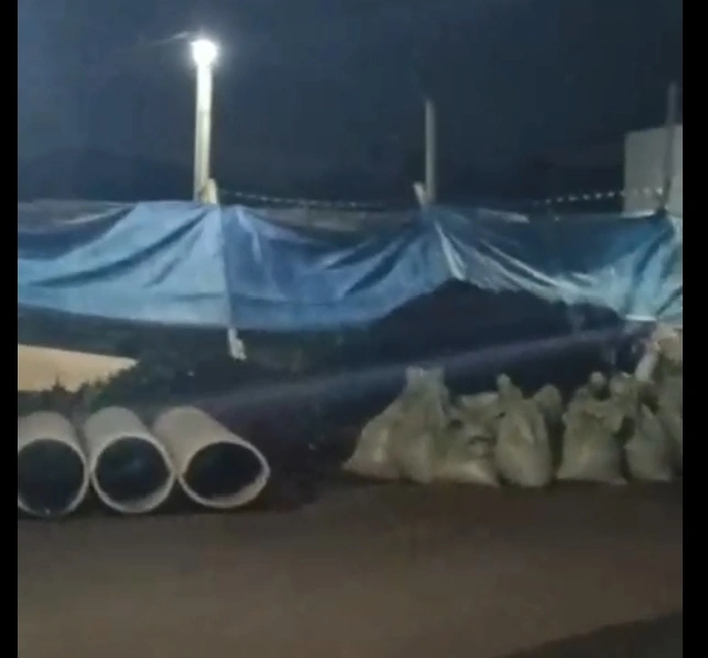 Polemik Tembok Di Griya Shanta Memanas, Warga Mulai Bangun Lagi Tembok Pembatas