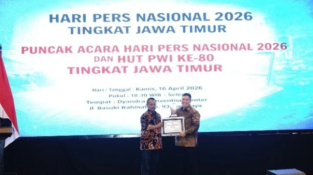 Sekda Kab. Malang Terima Pwi Jatim Award 2026 Kategori Tokoh Penggerak Good Governance Daerah
