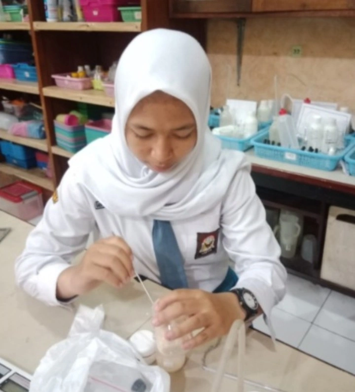 Peneliti Muda Sman 3 Malang Raih Gold Medal Isif 2024 Lewat Inovasi Salep Penyembuh Luka Diabetes