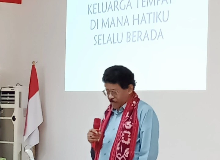 Keluarga Di Persimpangan Zaman: Cfm Kefamenanu Gelar Seminar Bersama P. Dr. Fritz Meko, Svd