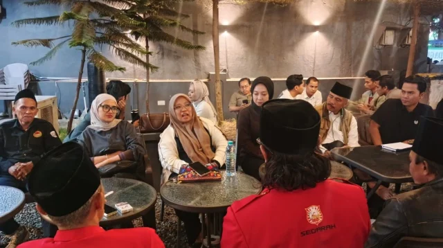 Pererat Silaturahmi, Dpc Pkb Kota Malang Gelar Nobar Film &Quot;Foufo&Quot; Bersama Tokoh Masyarakat Madura