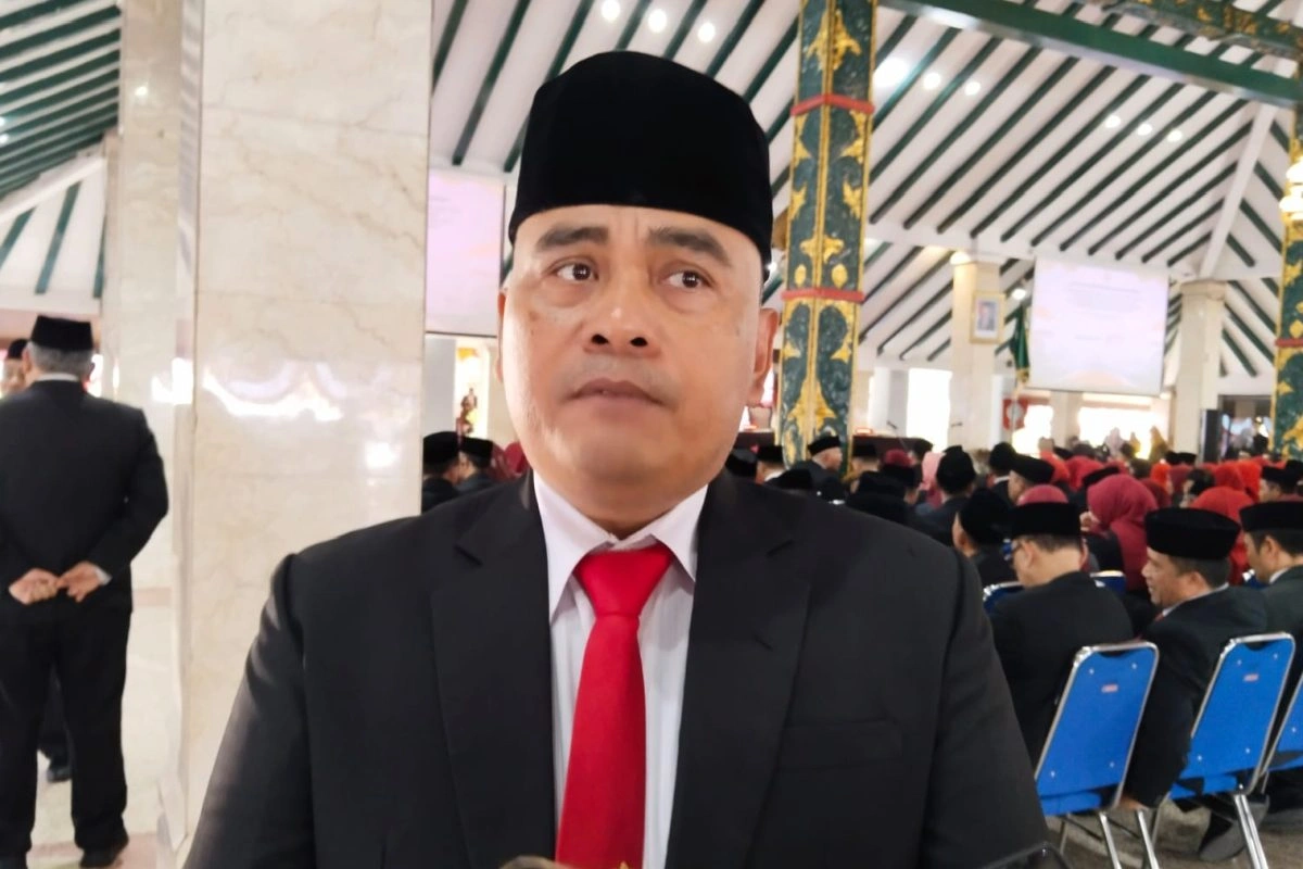 Bocor, Cat Mengelupas Hingga Plafon Jebol, Proyek Rehabilitasi Stadion Kanjuruhan Rp335 Miliar Dikebut Perbaikannya