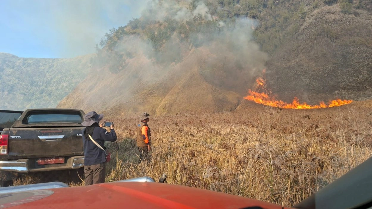 Karhutla Meluas, Kawasan Wisata Gunung Bromo Ditutup Total Mulai 8 Agustus 2026