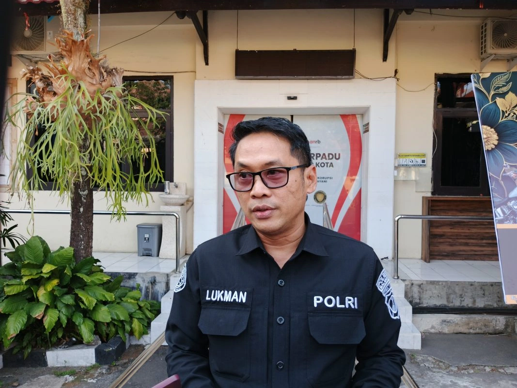 Eks Kepsek Smpn 18 Malang Resmi Dilaporkan Dipolisikan Terkait Dugaan Kekerasan Fisik Pada Siswa
