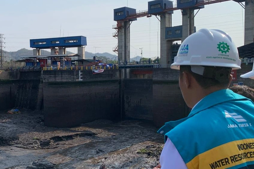 Flushing Bendungan Sengguruh Malang, Pjt I Targetkan 700 Ribu M³ Sedimen Terangkat