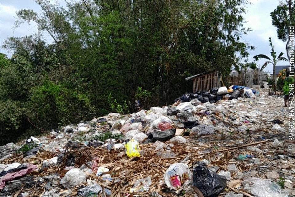 Sepadan Sungai Bango Malang Menyusut Dan Marak Sampah Liar