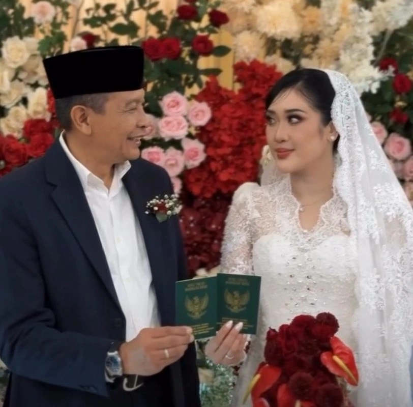 Resmi Akhiri Masa Duda, Wali Kota Malang Wahyu Hidayat Sunting Septhelena Maria Yosepha