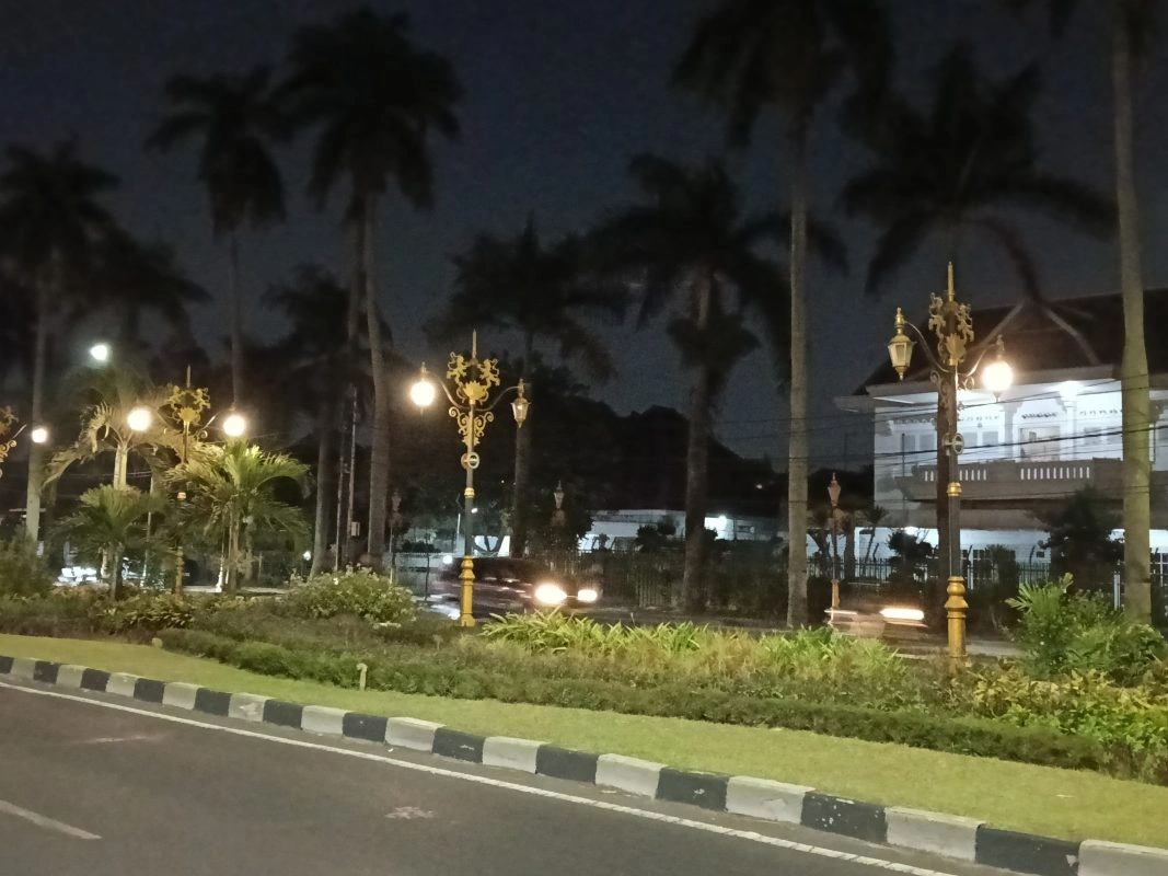 Lampu 'Tempo Dulu' Ijen Banyak Yang Padam: Estetika Dibangun, Pemeliharaan Terabaikan