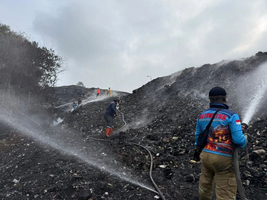 Pemadaman Tpa Supit Urang Difokuskan Ke Zona 'Old Landfill' Sisi Barat